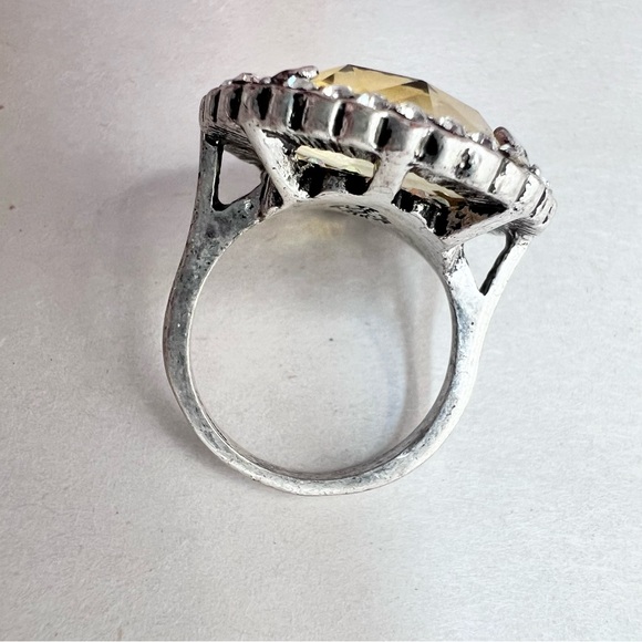 Premier Designs Sublime Ring Size 7 - Picture 6 of 10